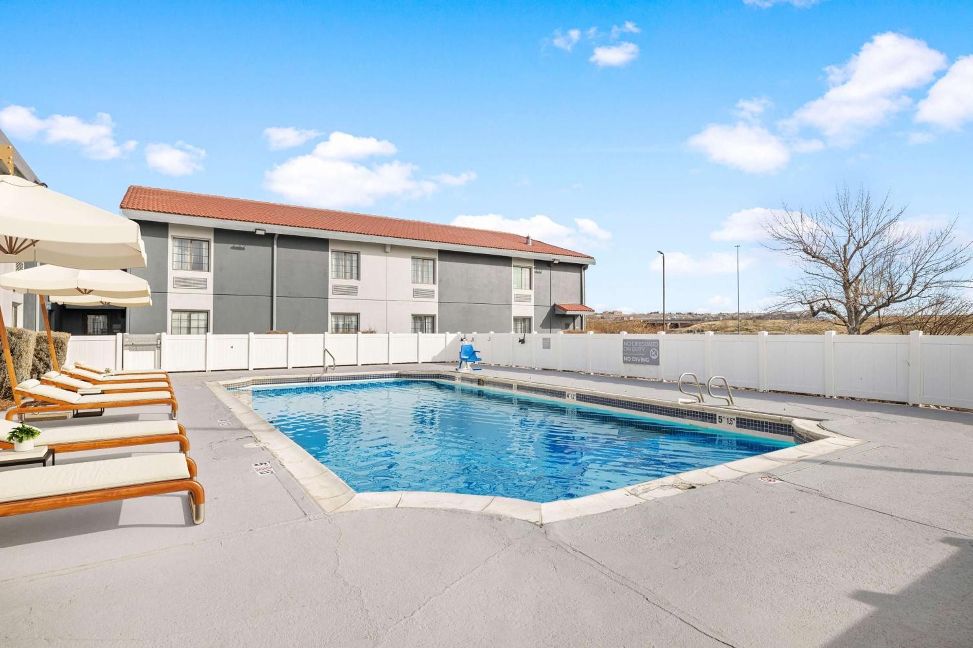 Spark By Hilton Rock Springs Exterior photo