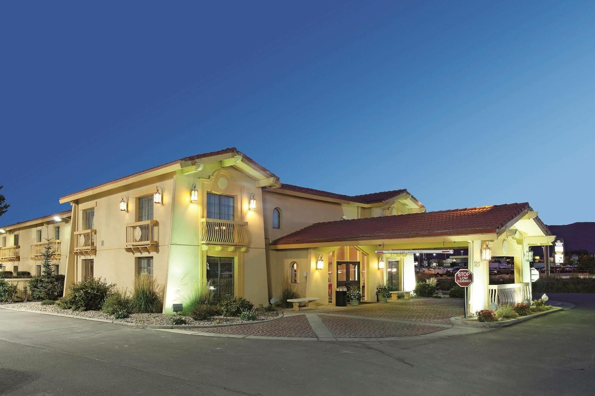 Spark By Hilton Rock Springs Exterior photo